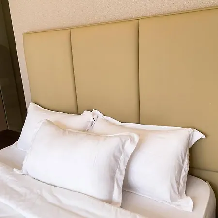 Skypool Couple Suite In Sri Hartamas Kl Kuala Lumpur Exterior photo