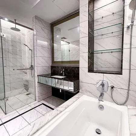 Skypool Couple Suite In Sri Hartamas Kl Kuala Lumpur Exterior photo