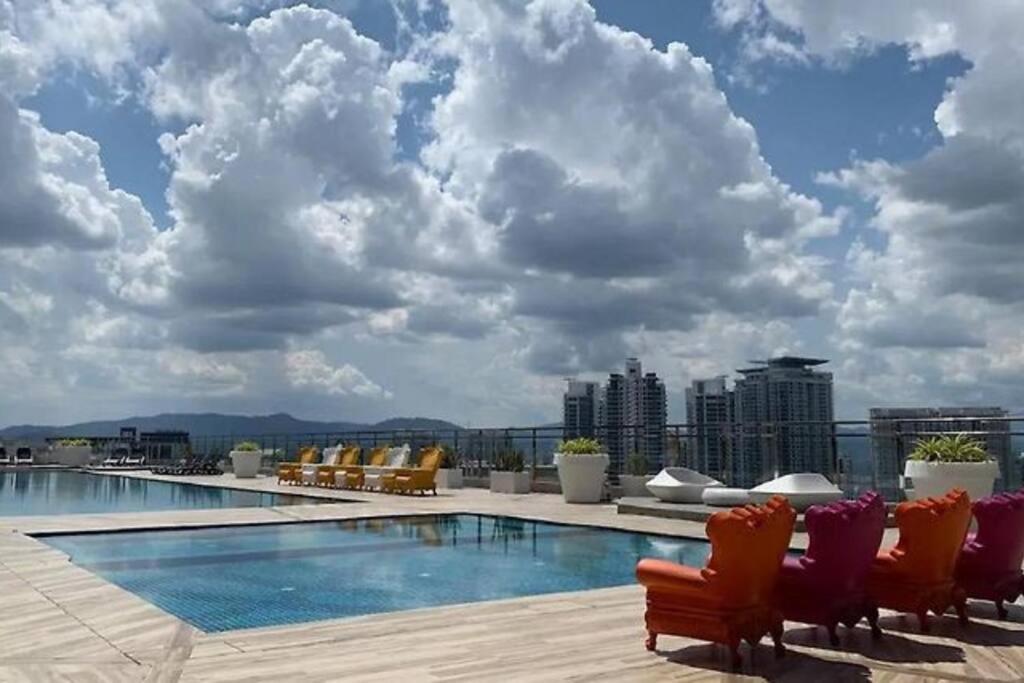 Apartment Skypool Couple In Sri Hartamas Kl Kuala Lumpur